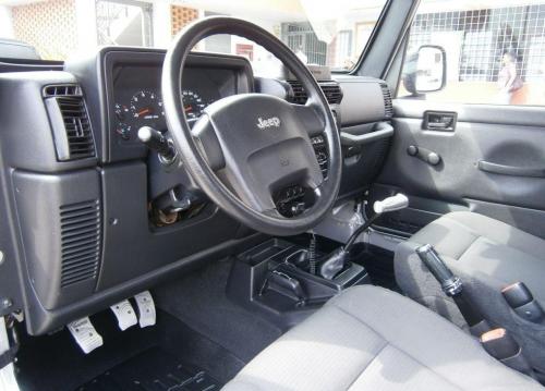 jeep wrangler rubicon 4x4 6 cilindros 2006    - Imagen 3