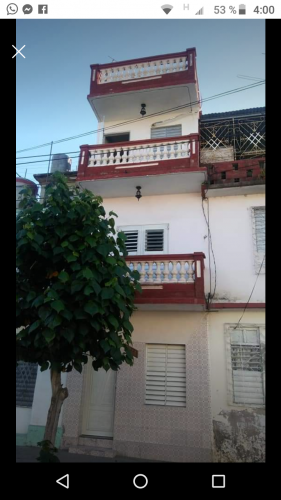 Vendo casa en Cienfuegosen calle 43 entre 52 - Imagen 1